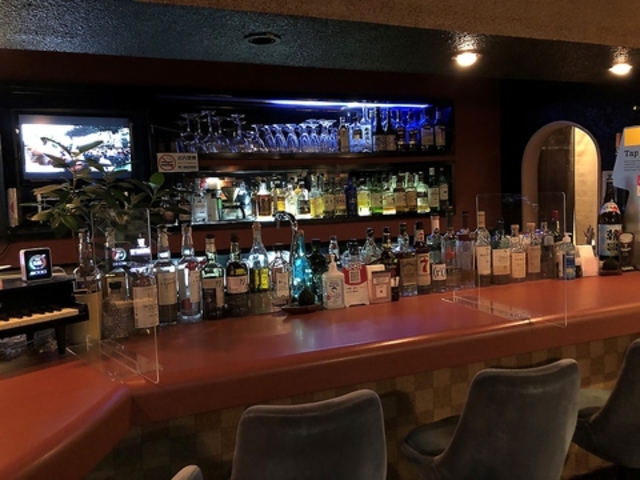 BAR ダブルファンタジーの写真1