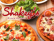 シェーキーズ よみうりランド店の写真1