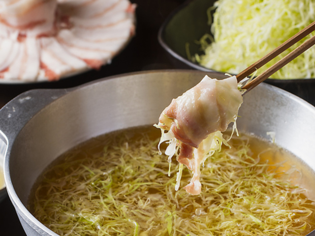 あぐー豚しゃぶしゃぶ専門店 オーシャンBoo!読谷村本店の写真1