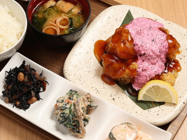 おやさい山 丹ノ菜 TERAO ららぽーとEXPOCITYの写真1