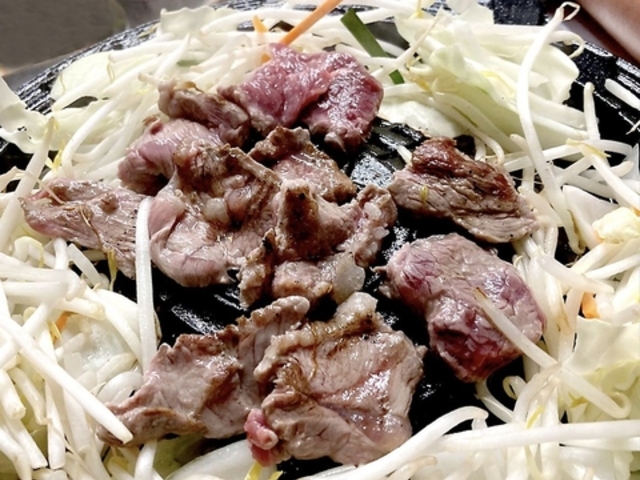 ジンギスカン酒場ヤッホー! の写真1