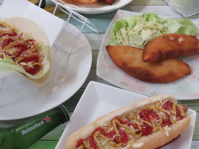 Yuriko Cafe&Bar ユリコカフェアンドバーの写真1