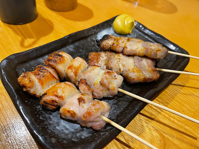 炭火焼鳥 のこもの写真1
