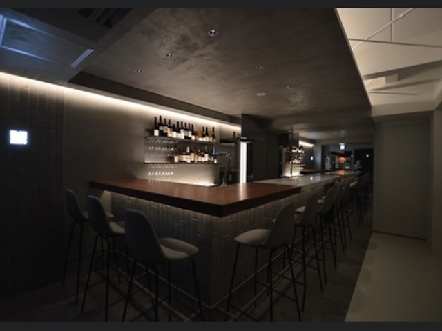 Bar 窓の写真1