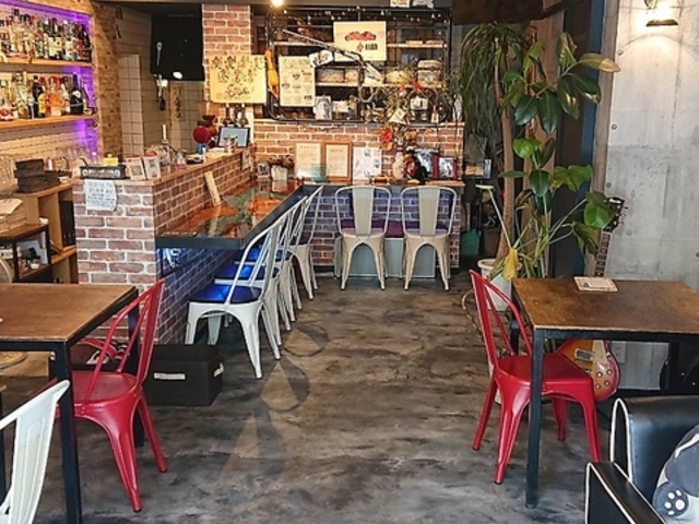Cafe&Bar KARIN カリンの写真1