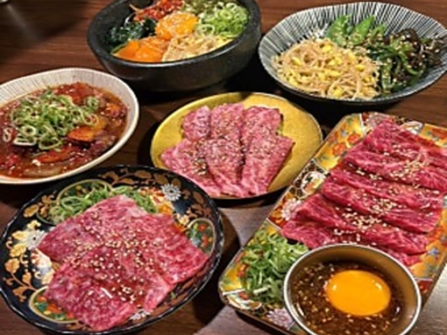 焼肉しんちゃん 高槻店の写真1