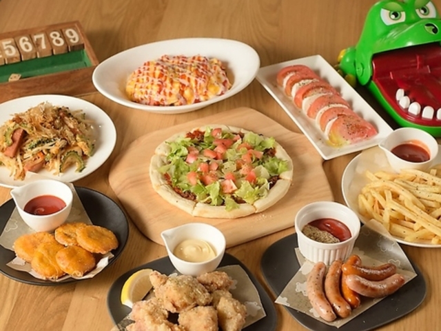 DINING BAR THREEWAVE ダイニングバースリーウェーブの写真1