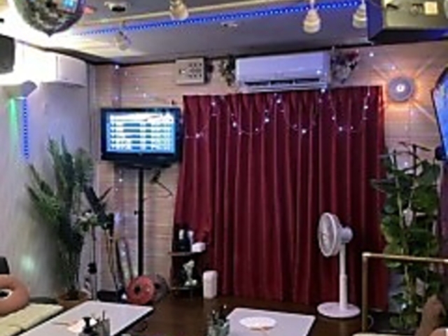 カラオケ喫茶ビックスターの写真1