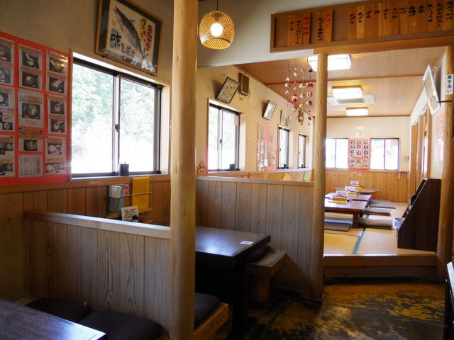 本場讃岐うどん さか栄