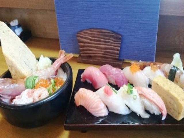 お食事処 和 魚がうまい店の写真1