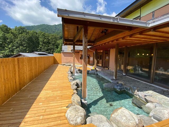 早太郎温泉郷 露天こぶしの湯の写真1