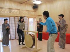 芸妓とふれあい伝統お座敷遊び体験の写真1