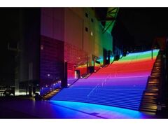 京都駅ビル大階段 グラフィカルイルミネーションPlusの写真1