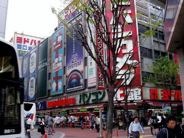 ヨドバシカメラ西口本店