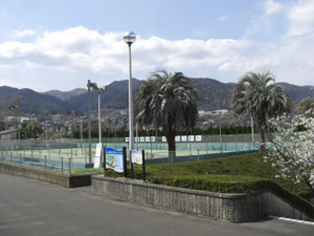小山臨海公園テニスコート