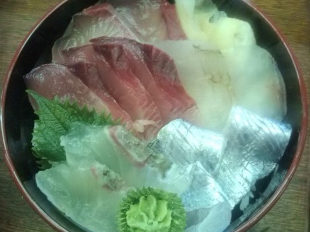磯料理・海辺の湯の宿平鶴(ひらつる)