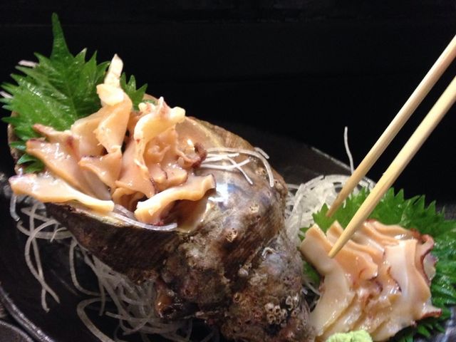 ホラ貝のお刺身_漁師めし みなと食堂