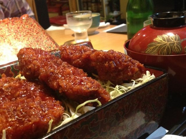 とん亭