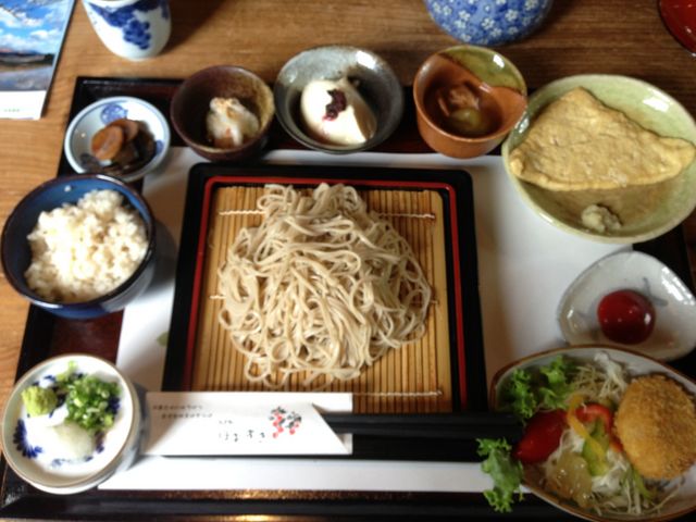 ほおずき膳 美味しーい!_白川水源