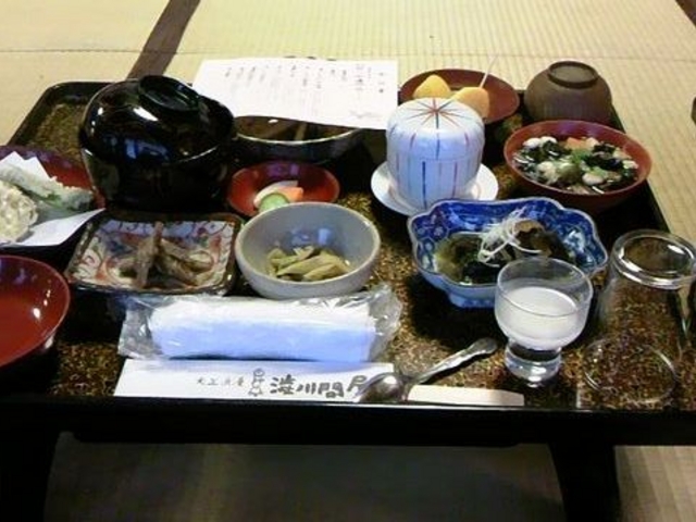 お昼に寄りました。_渋川問屋