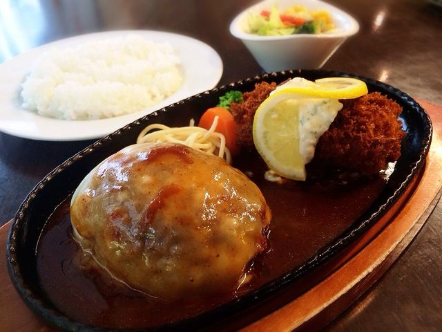 ハンバーグ&ステーキ lolo ロロ