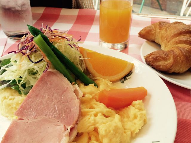 京の朝食。けっこうお腹いっぱいになりました。_イノダコーヒ 本店