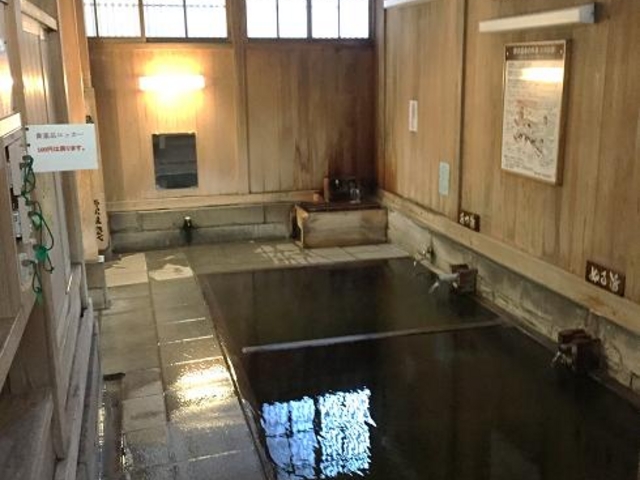 手前が気持ち良い_大湯