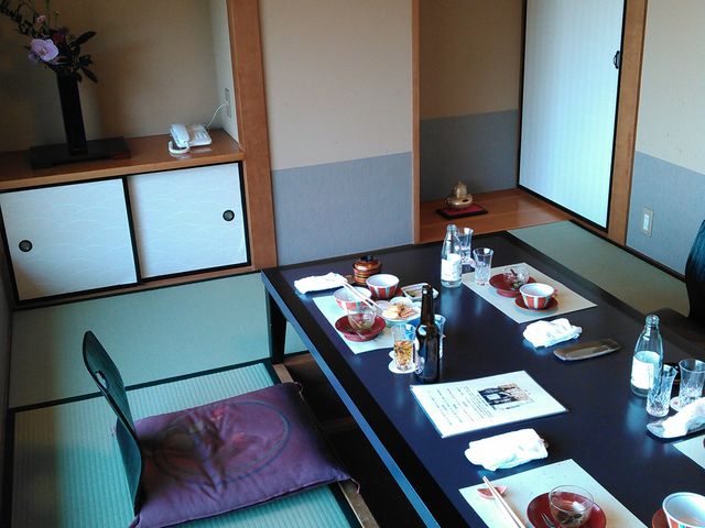 堀こたつ風のお部屋です。_遊季の里