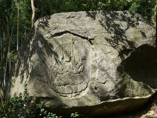 菩薩像_岩角山
