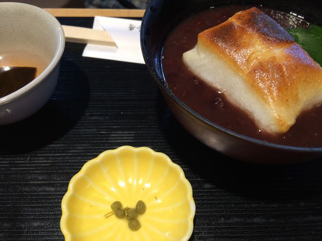 抹茶ぜんざい(お餅にしました)_宇治茶 伊藤久右衛門