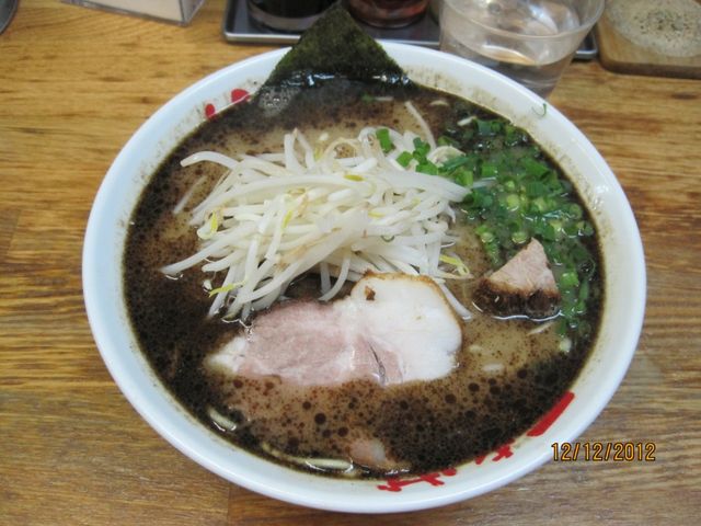 なんつッ亭 品達店