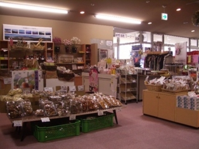 売店_びんぐし湯さん館