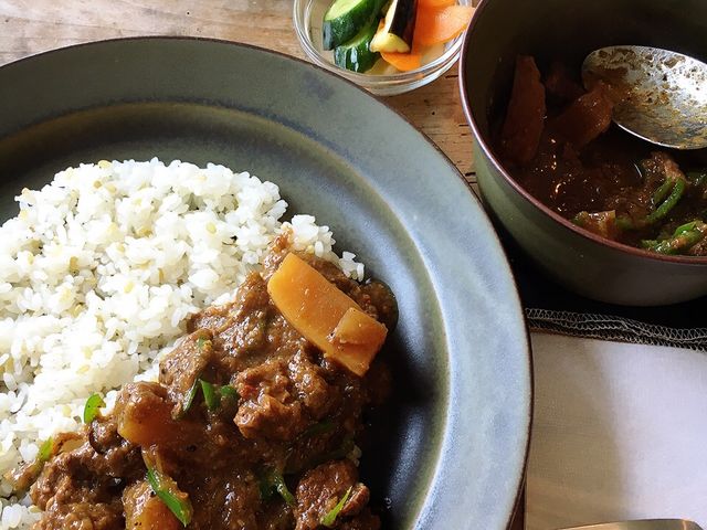 蕪とラム肉のスリランカカレー_オクシモロン
