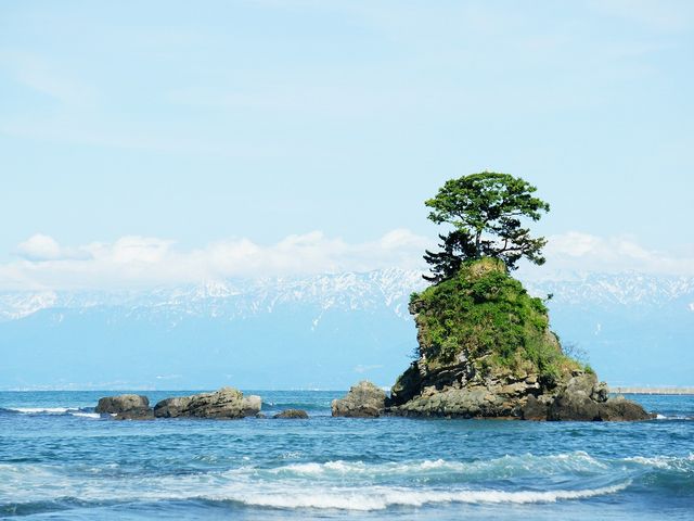 能登半島国定公園 雨晴海岸