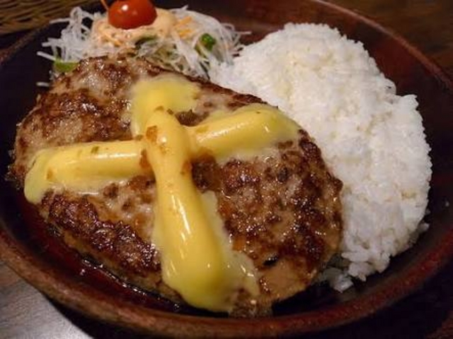 チーズハンバーグ_ビックリ・ドンキー大和郡山店