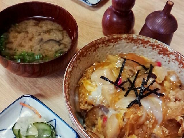 ホタテ丼。_食堂 民宿 おばちゃんの家