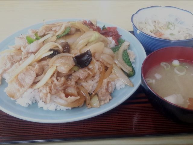 肉ライス700円_味の美和