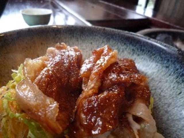 豚丼_ふじ本 八百萬乃精肉本舗