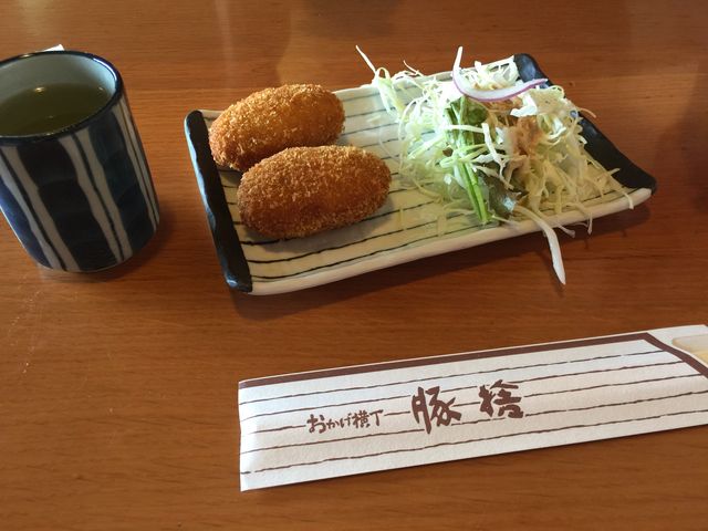 コロッケがとにかく美味しい_豚捨