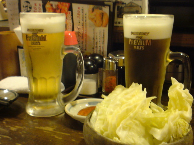 ますはビールで乾杯。_焼肉酒場肉っくん五井店