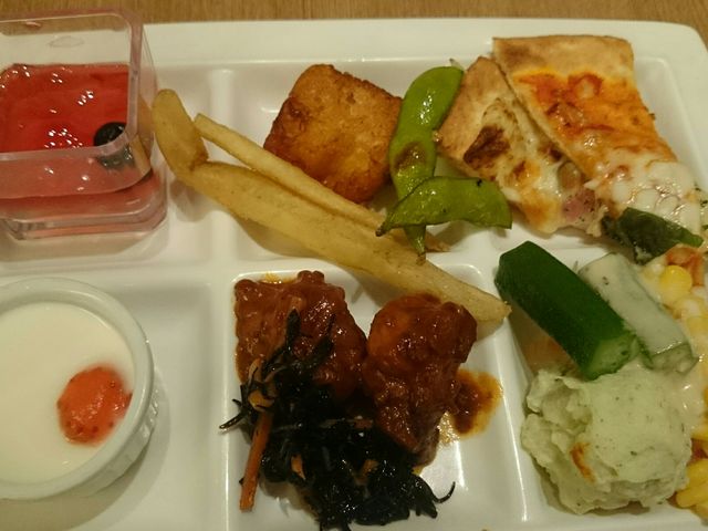 ブッフェガーデンプランツトレッサ横浜店
