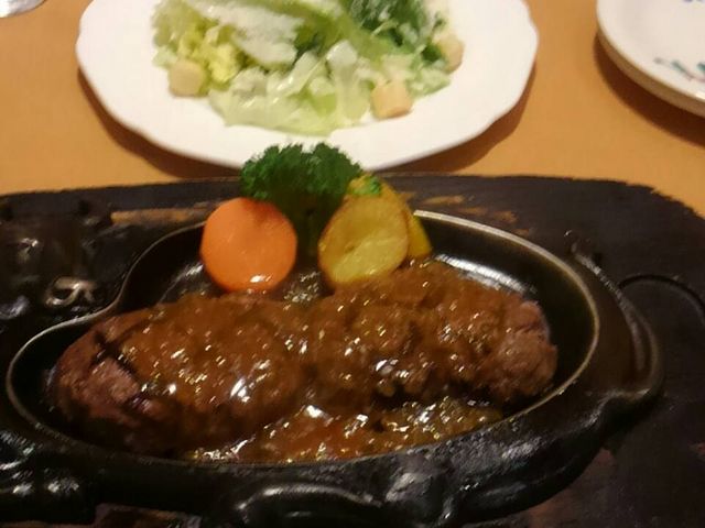 げんこつハンバーグ_炭焼きレストランさわやか 浜松和合店