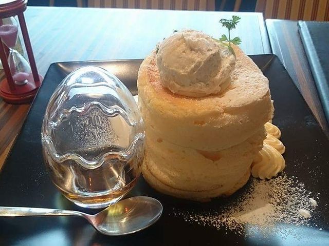 日の出たまごのプレミアムパンケーキ_たまごや