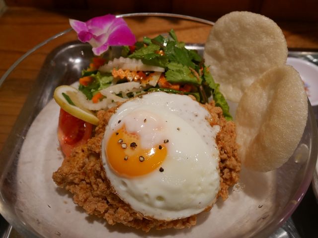 手ごろな価格で、味も満足_ベトナム料理 コムゴン