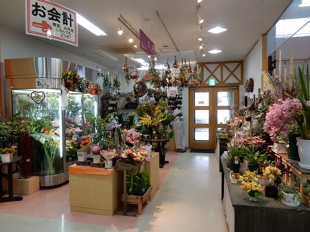 花屋のコーナー_道の駅 花の里いいじま