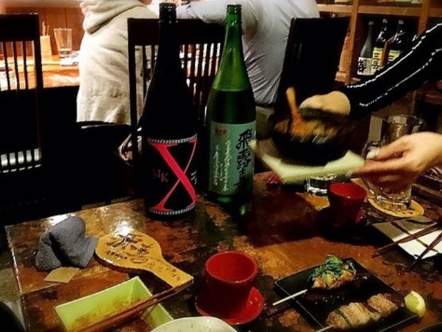 日本酒の種類も豊富_炭焼炉ばた 源喜