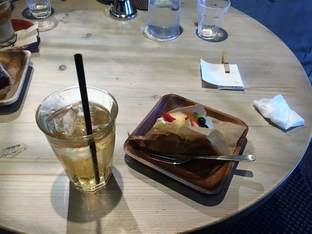 ケーキとドリンク_ビバ カフェスタ VIVA cafesta 岡崎店