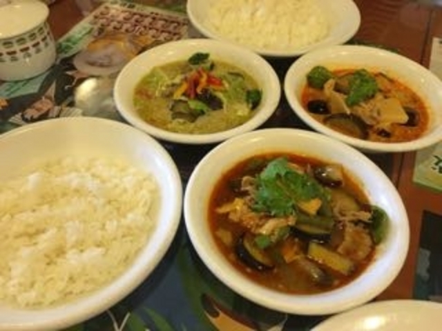 具沢山で美味しいですよ!_タイカリーピキヌー