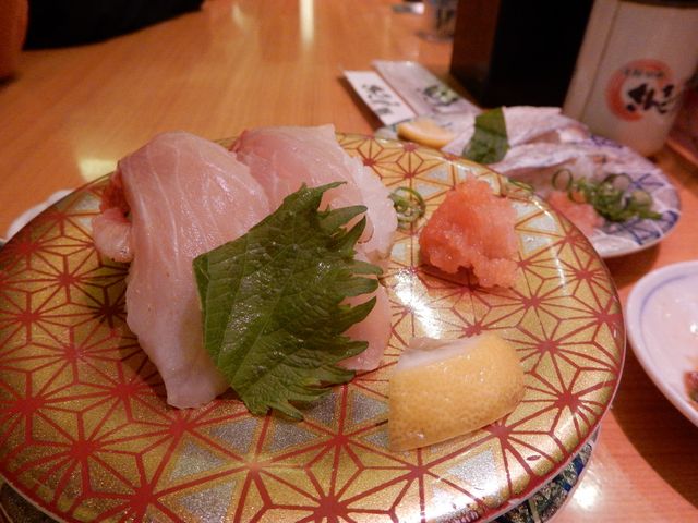 旬のネタもあります_回転すしさんきゅう石切店