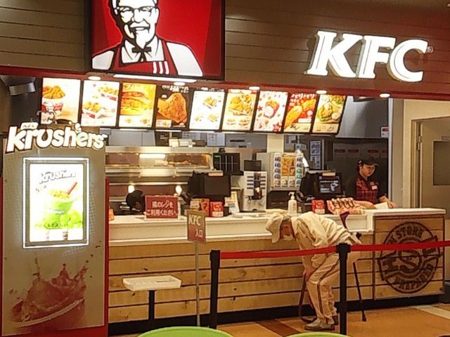 フードコートの端っこ_ケンタッキーフライドチキンマーサ21店